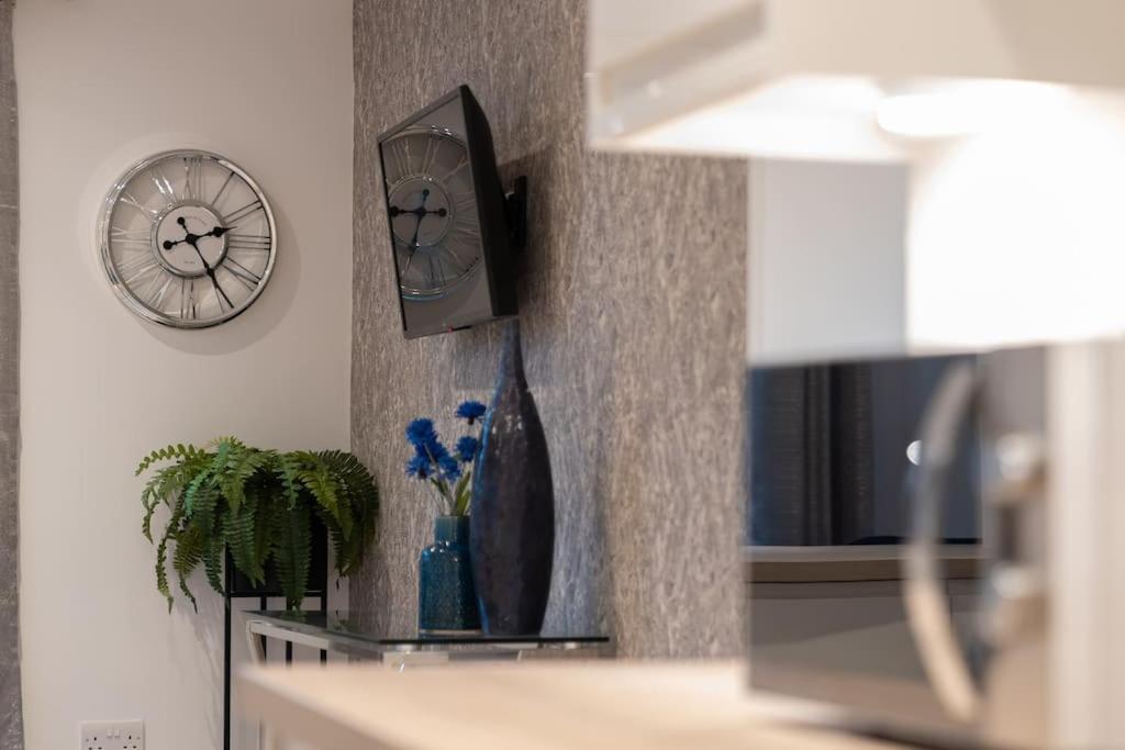 Luxury Living Away From Home Redhill  Dış mekan fotoğraf